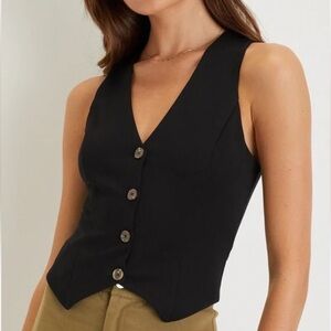 Lulus - Sleeveless Vest Top